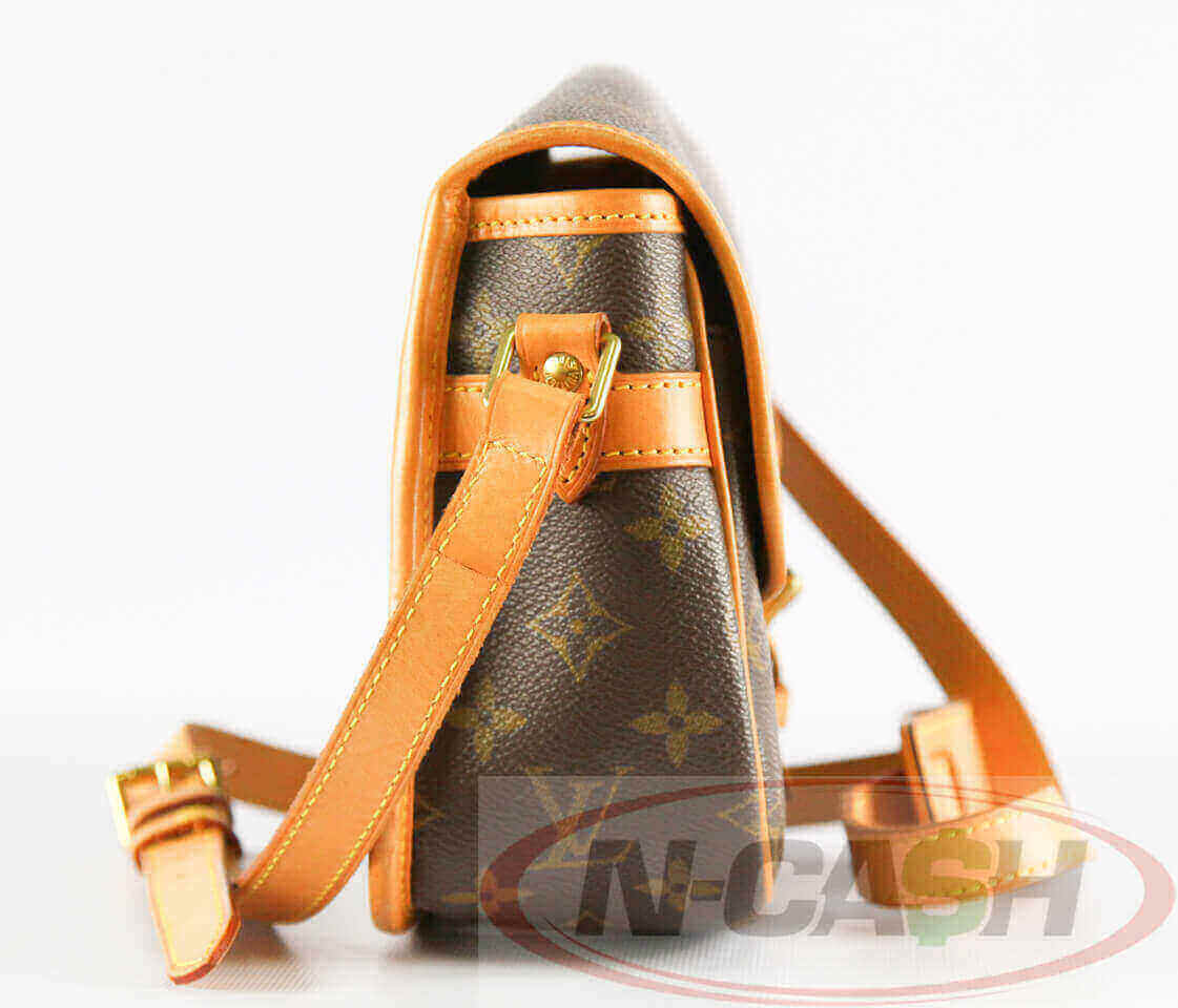 Preloved Louis Vuitton Sologne Monogram Crossbody Bag TH3018 080223 –  KimmieBBags LLC