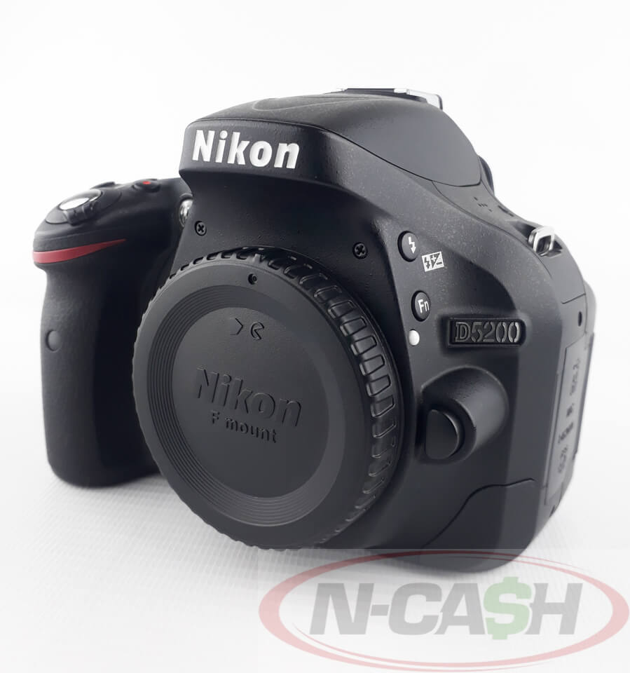 D5200_pawnshop2