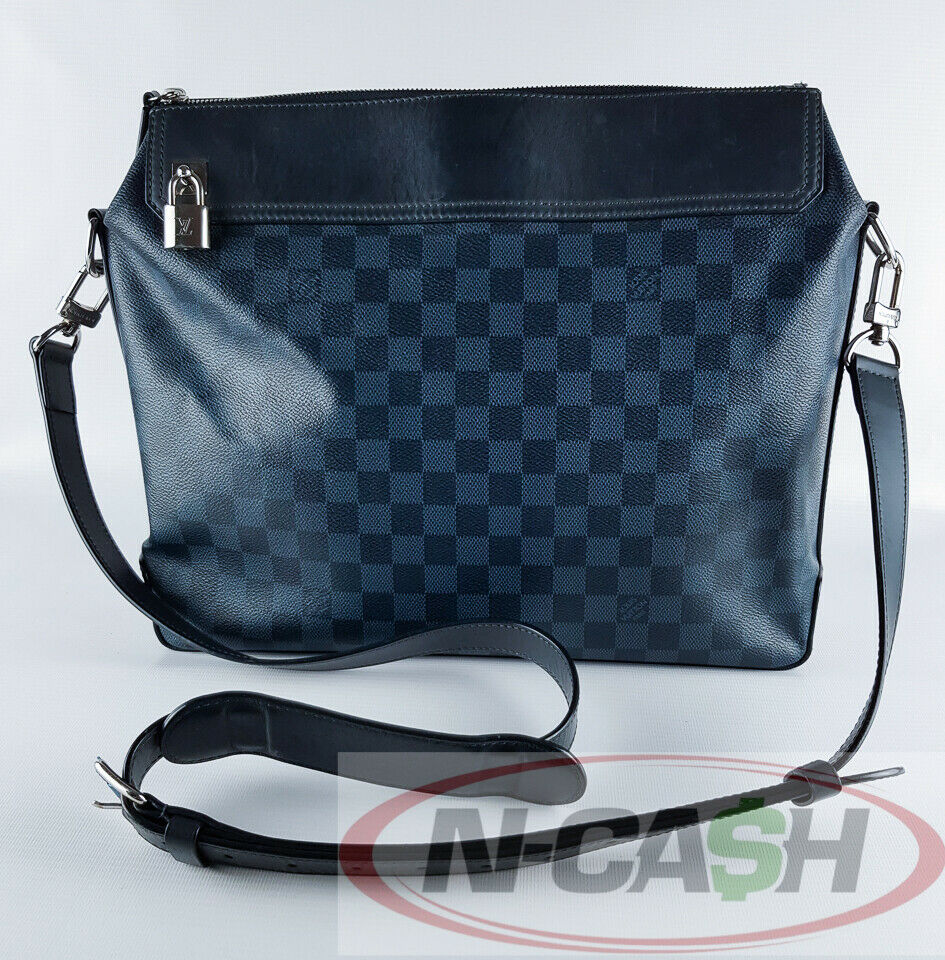 Louis Vuitton Damier Cobalt Neo Greenwich Crossbody Bag