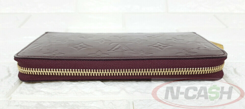 LVViolleteverniswallet_pawnshop2