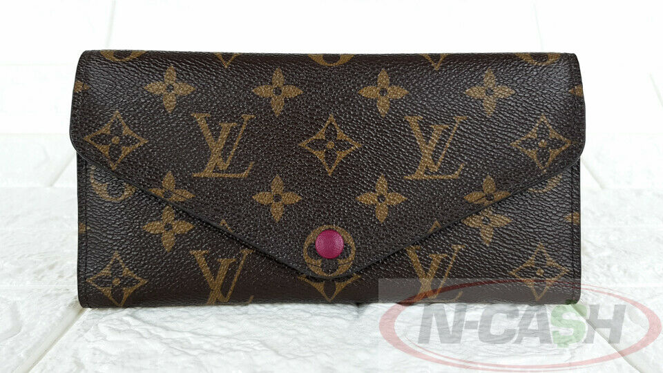 Louis Vuitton Josephine Wallet Review!