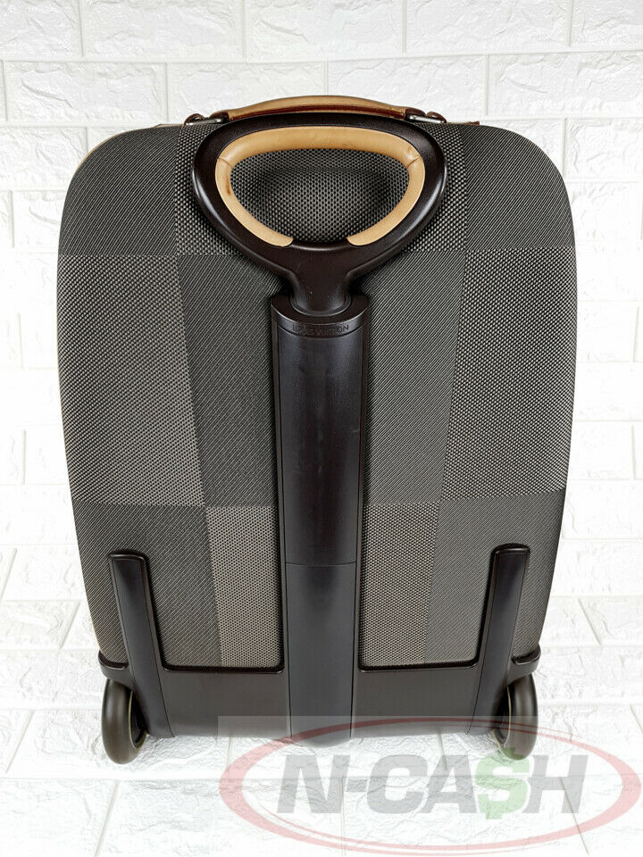 LVTerreDamierConquerant55Luggage_pawnshop1