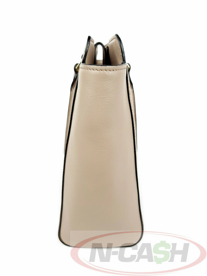 Prada Authentic Saffiano Soft Calf Tote Bag for Sale in Los Angeles