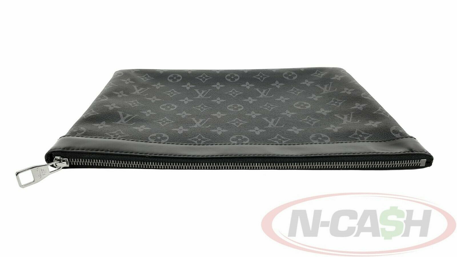 Louis Vuitton Monogram Eclipse Discovery Compact Wallet #1958