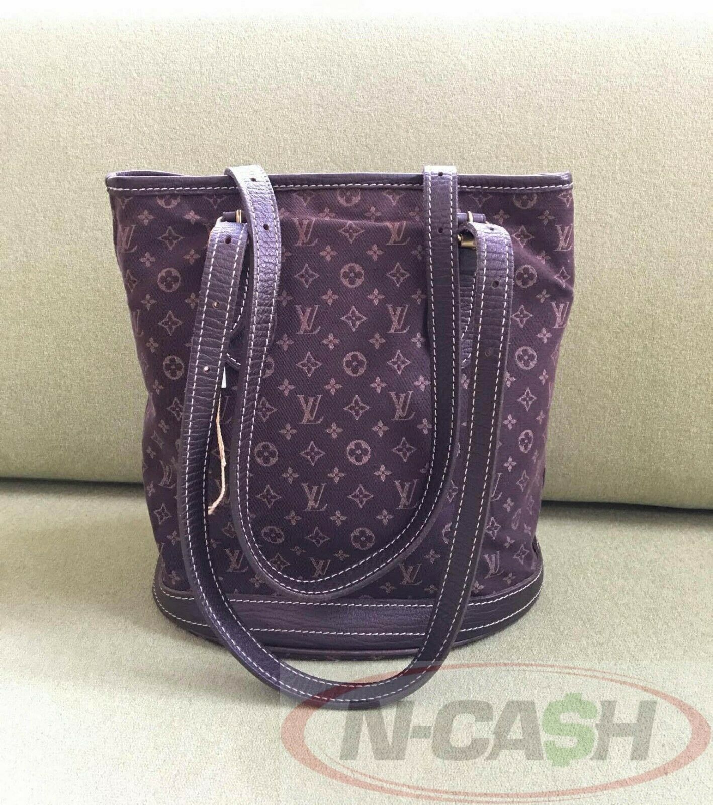 LVebeneminilinmonogram_pawnshop1