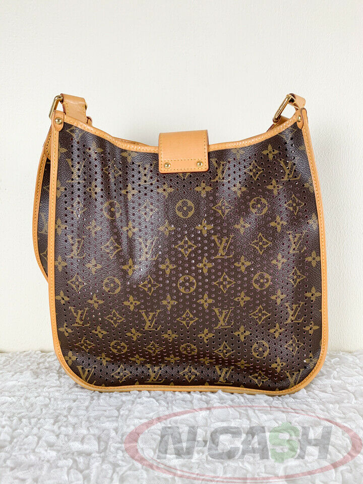 Louis Vuitton Fuchsia Monogram Perforated Musette Bag_pawnshop1