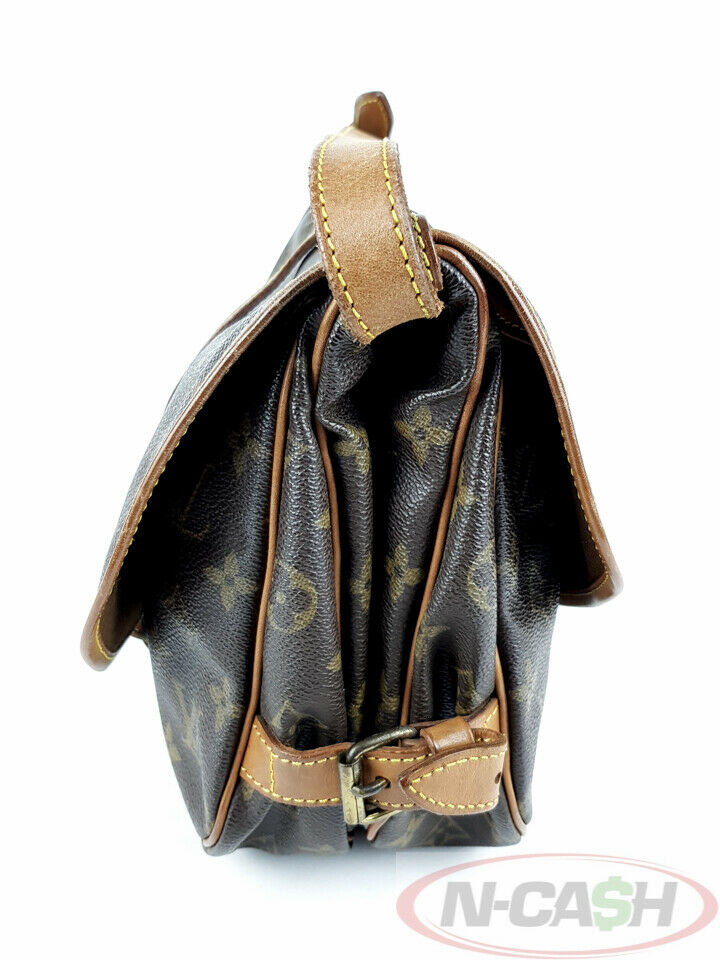 Louis Vuitton Monogram Canvas Material Handling