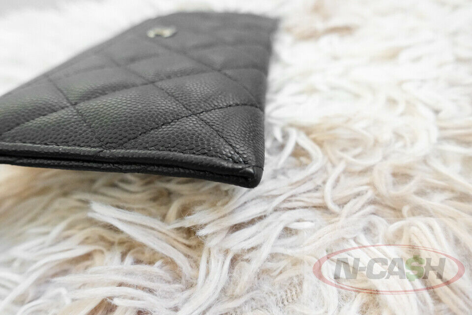 CHANEL Caviar Leather Quilted Zip Pouch Wallet_pawnshop4
