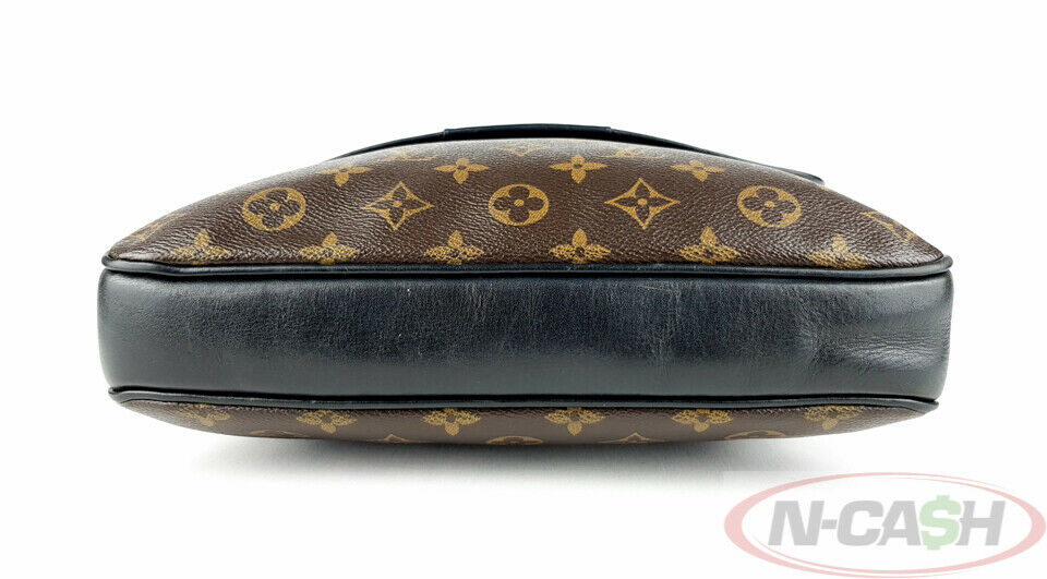 Louis Vuitton Macassar Bass MM Monogram Canvas Messenger Bag_pawnshop3