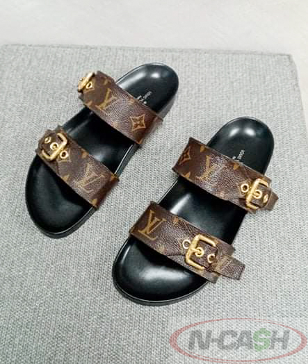 LOUIS VUITTON Bom Dia Flat EU36 Monogram Canvas Mules N Cash