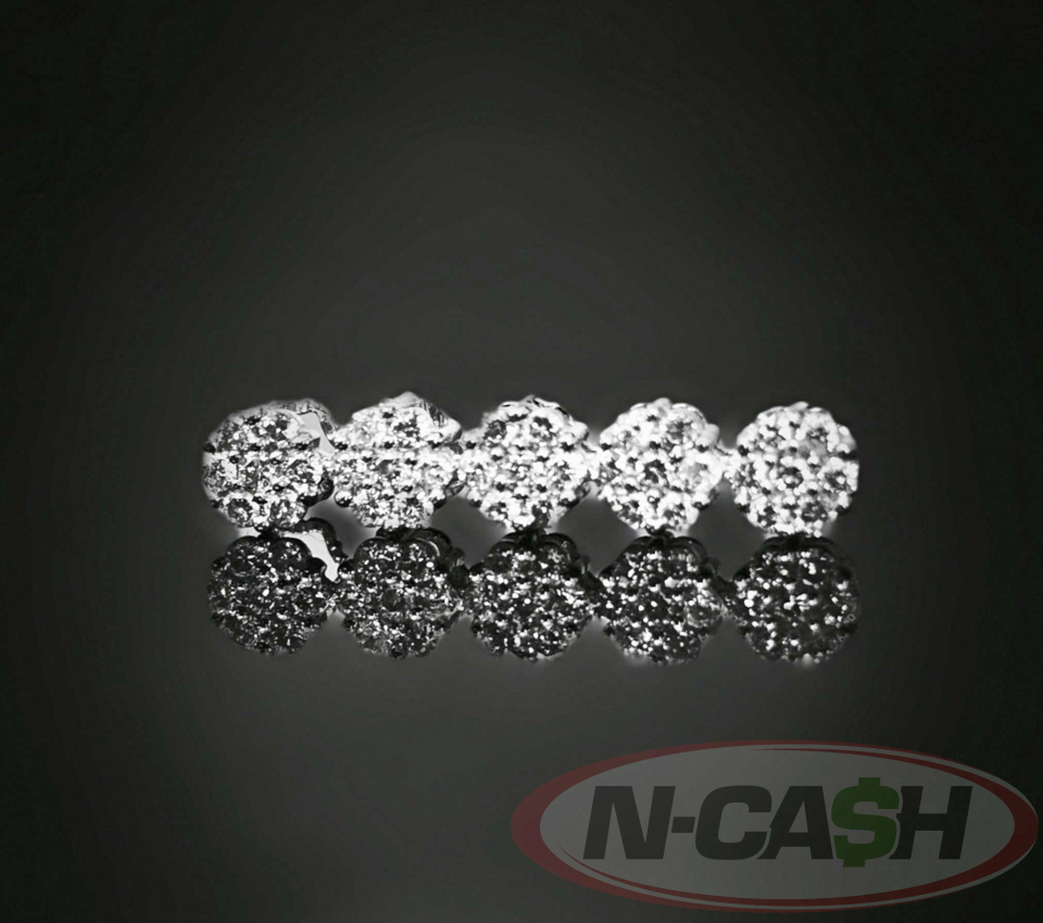 Diamond Journey Pendant in White Gold_pawnshop