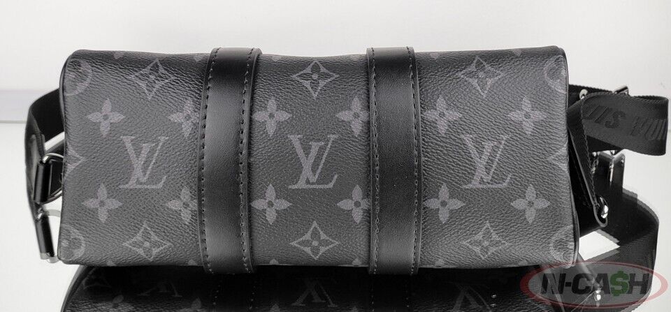 LOUIS VUITTON Keepall 25 Band. Monogram Eclipse Reverse Bag_pawnshop3