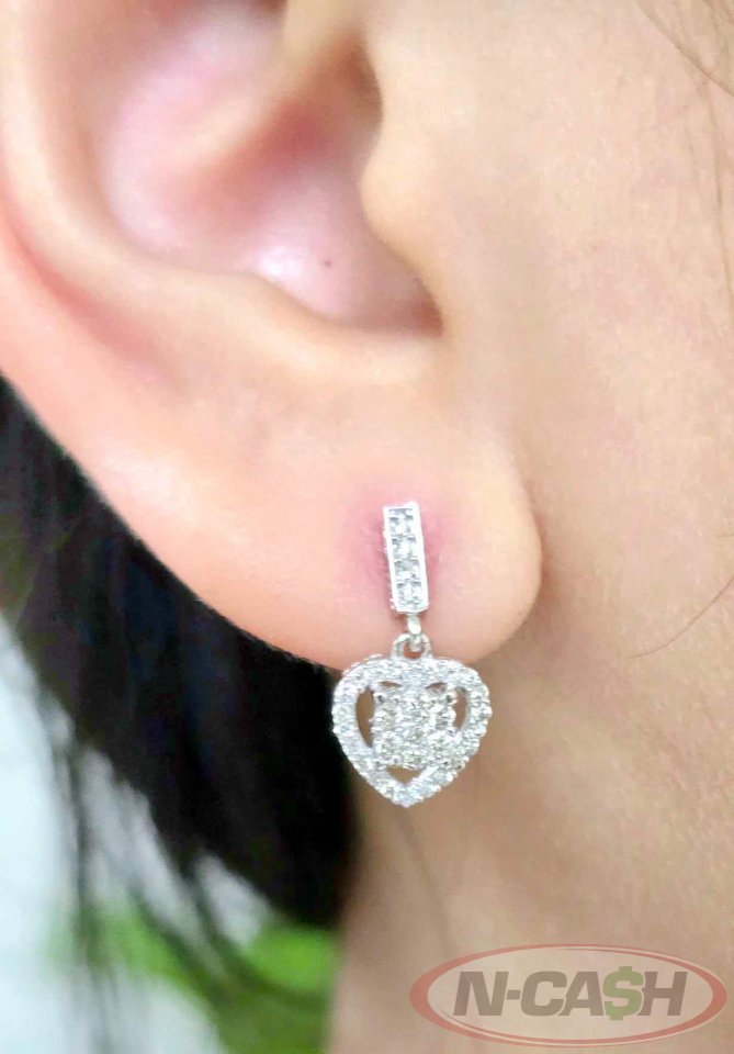 18K White Gold Heart Drop Diamond Earrings_pawnshop3